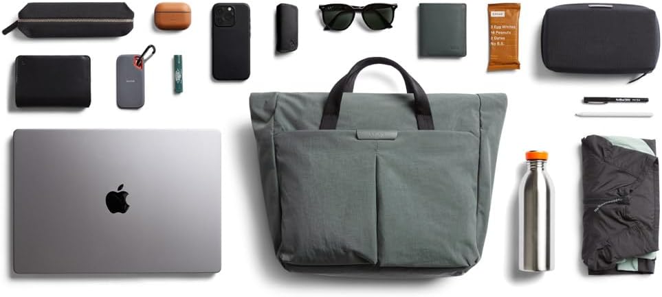 Bellroy Tokyo Messenger Bag (14' laptop bag, professional commuter briefcase) - Everglade