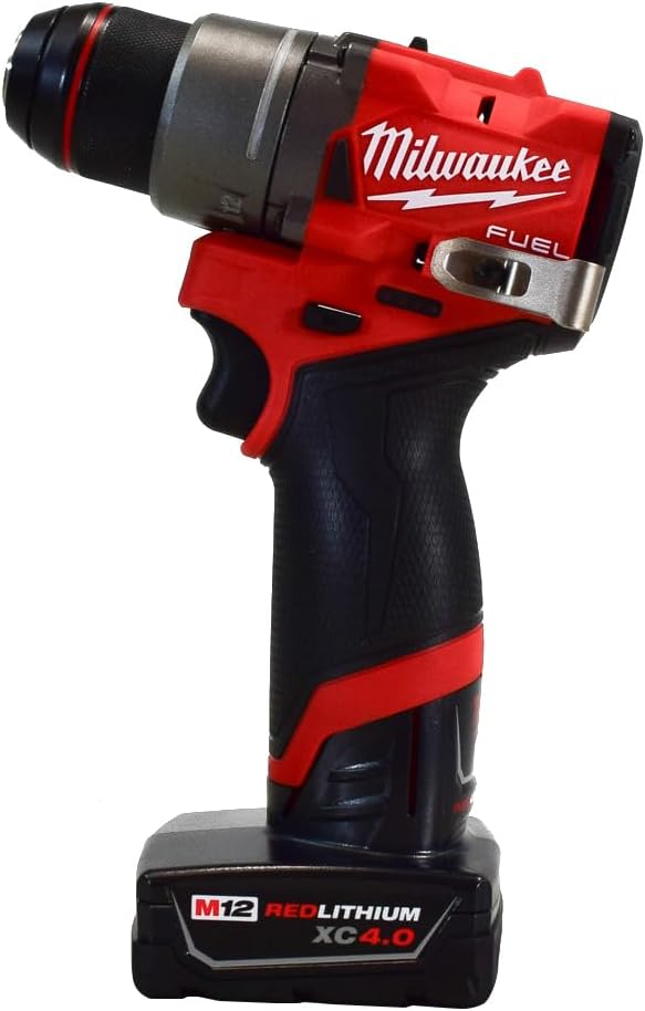 Milwaukee 3403-22 12V Cordless 1/2' Drill Driver Kit w/Batteries, Charger & Case