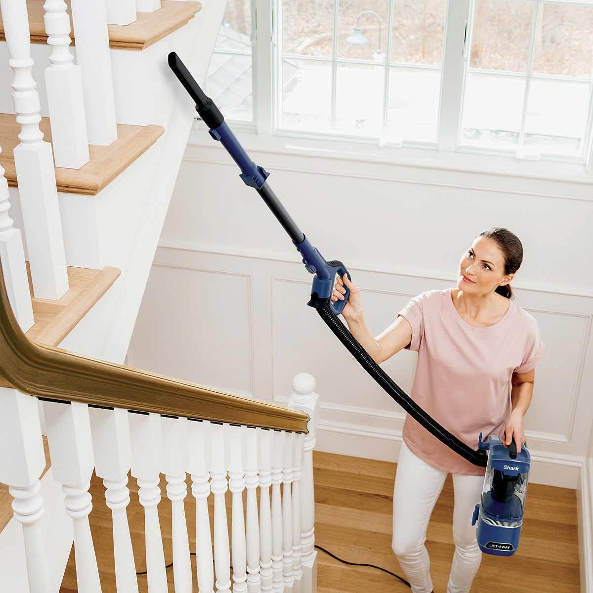 Shark UV850 Performance Lift-Away ADV DuoClean PowerFins Upright Vacuum with Self-Cleaning Brushroll Powerful Pet Hair Pickup and HEPA Filter, Blue (Renewed)