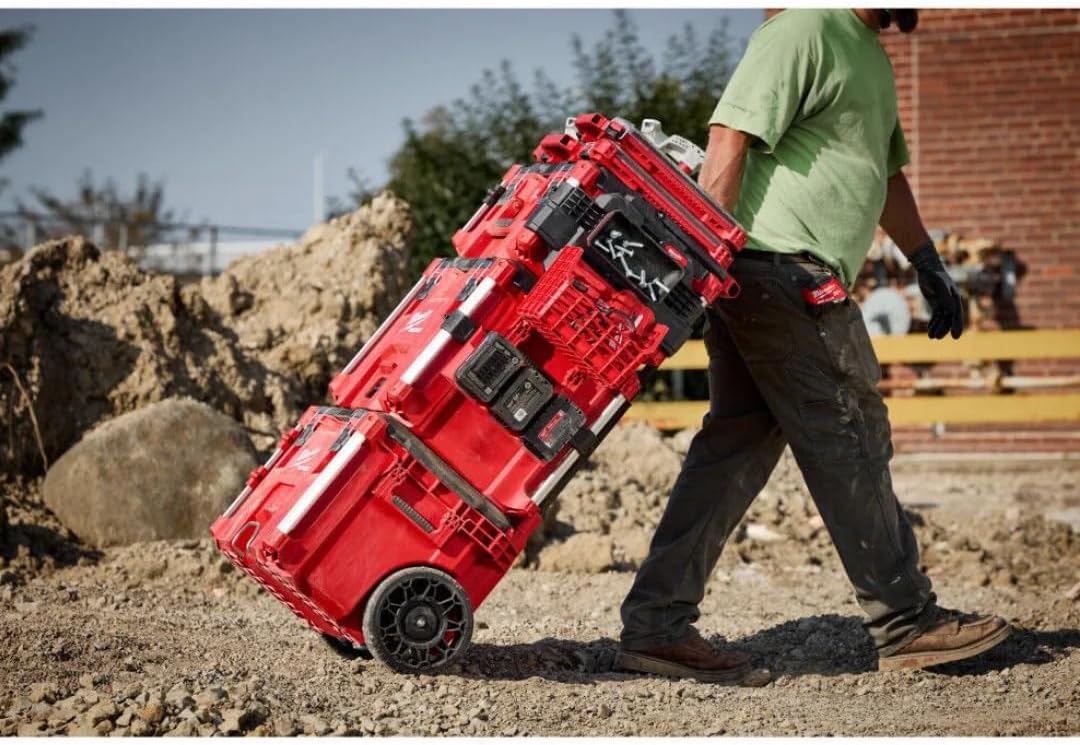 Milwaukee PACKOUT Rolling Tool Box with Low Profile Handle