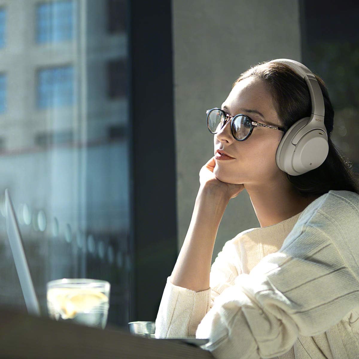 Sony WH1000XM3 Noise Cancelling Headphones : Wireless Bluetooth Over the Ear Headset – Silver (2018 Version)