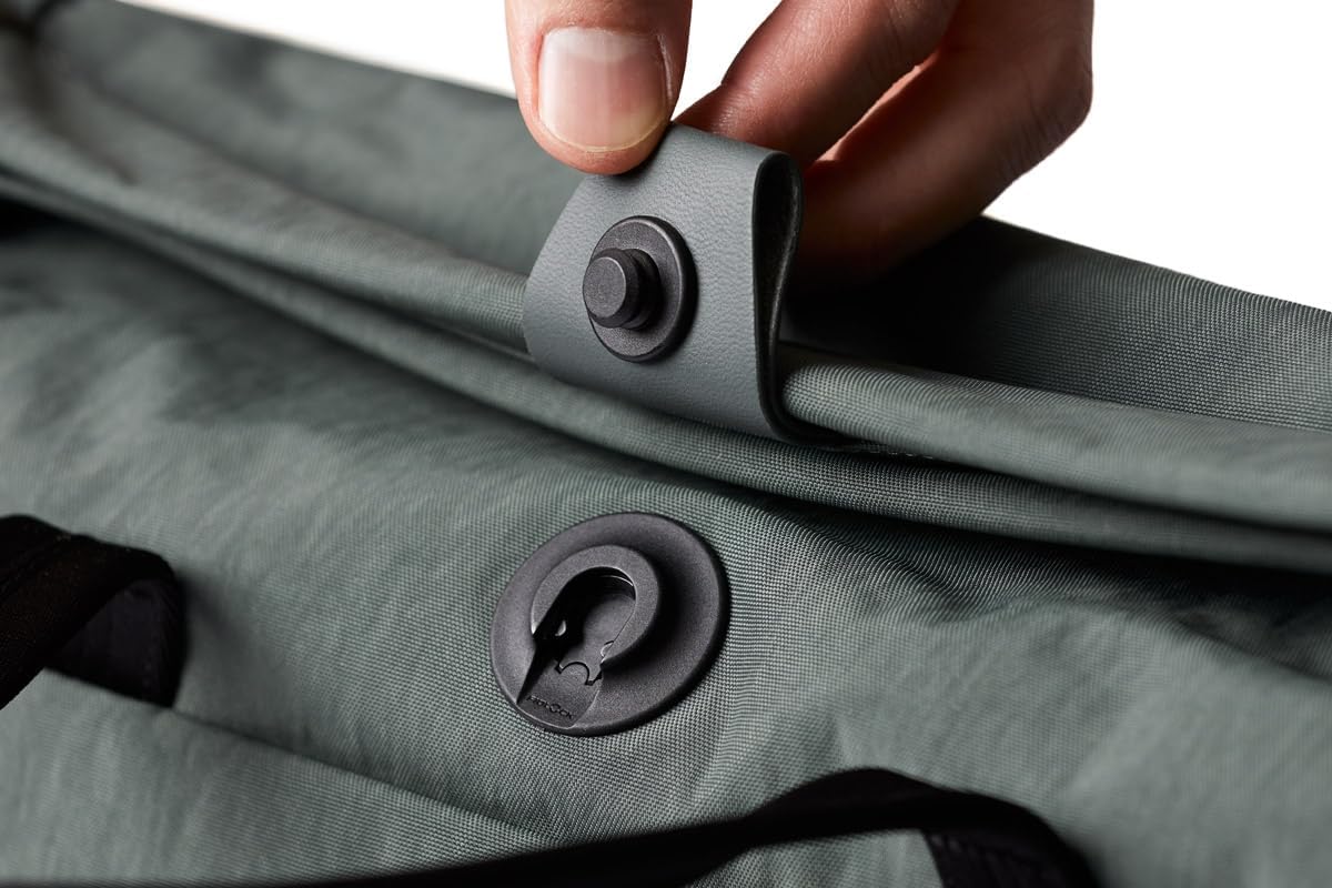 Bellroy Tokyo Messenger Bag (14' laptop bag, professional commuter briefcase) - Everglade