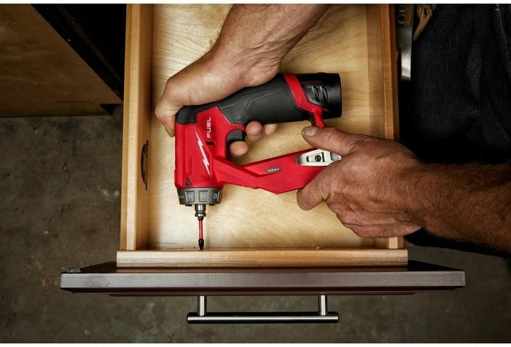 2505-22 Power Drill Drivers for Milwaukee M12 FUEL 12V Installation Drill/Driver Kit - New