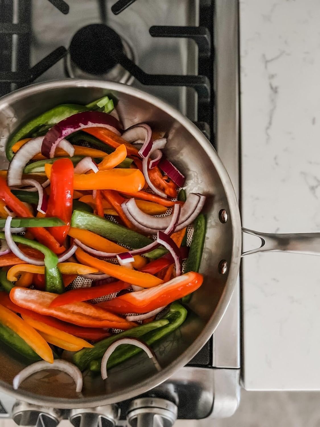 Black Cube TitaniumMAX Cookware - Made in France - Quick Release Titanium Cookware - 9.5' Fry Pan - Titanium Pan Suitable for Induction Cooktops - No PFAS - Induction Cook Top