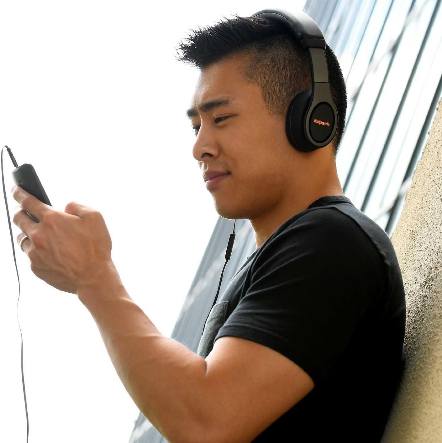 Klipsch Reference Over-Ear Headphones (Black)
