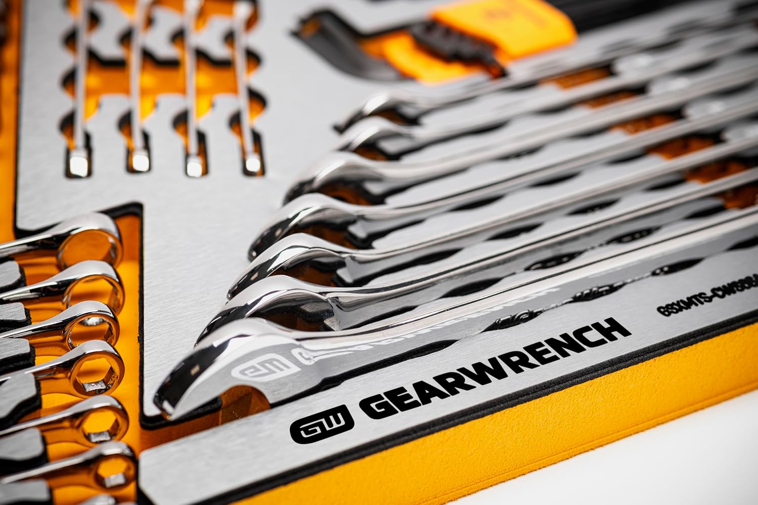 GEARWRENCH 1024 Piece Master Mechanics Tool Set in Premium Modular Foam Trays with GSX Mobile Tool Storage | MEGAMOD1024