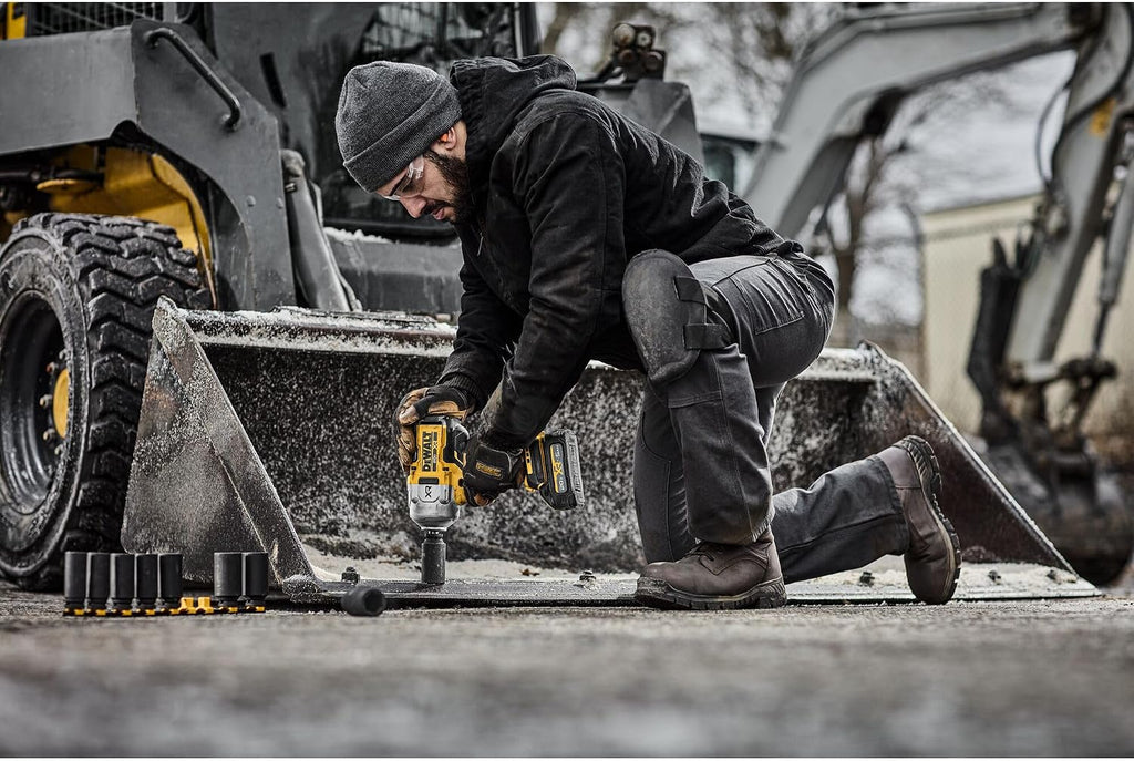DEWALT 20V MAX XR 3/4 Inch Cordless Impact Wrench Kit with POWERSTACK Battery and Charger (DCF964GH1)