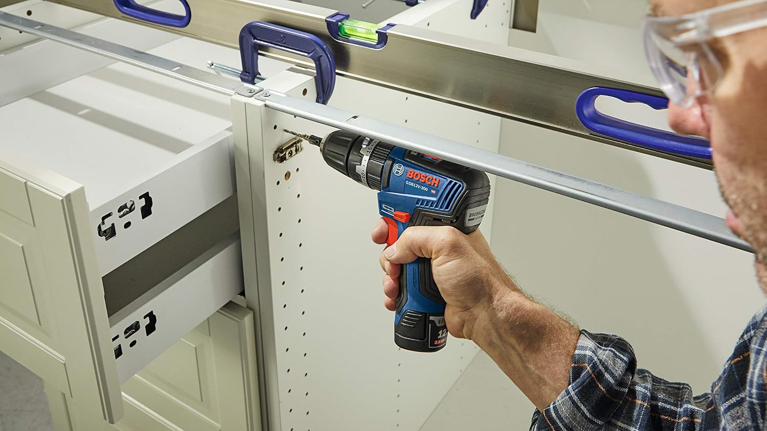 Bosch GSB12V-300B22 12V Max Brushless 3/8 In. Hammer Drill/Driver Kit with (2) 2.0 Ah Batteries