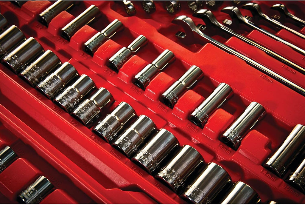 CRAFTSMAN Mechanics Tool Set, 1/4' & 3/8' & 1/2' Drive, SAE/Metric, 121 Piece (CMMT12033)