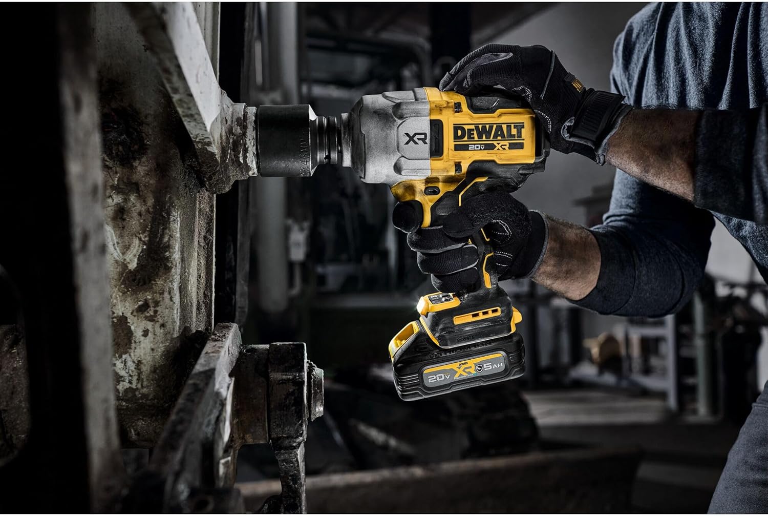 DEWALT 20V MAX XR Cordless Impact Wrench Kit, 1/2' Hog Ring, High Torque, Brushless, Includes POWERSTACK Battery and Charger (DCF961GH1)