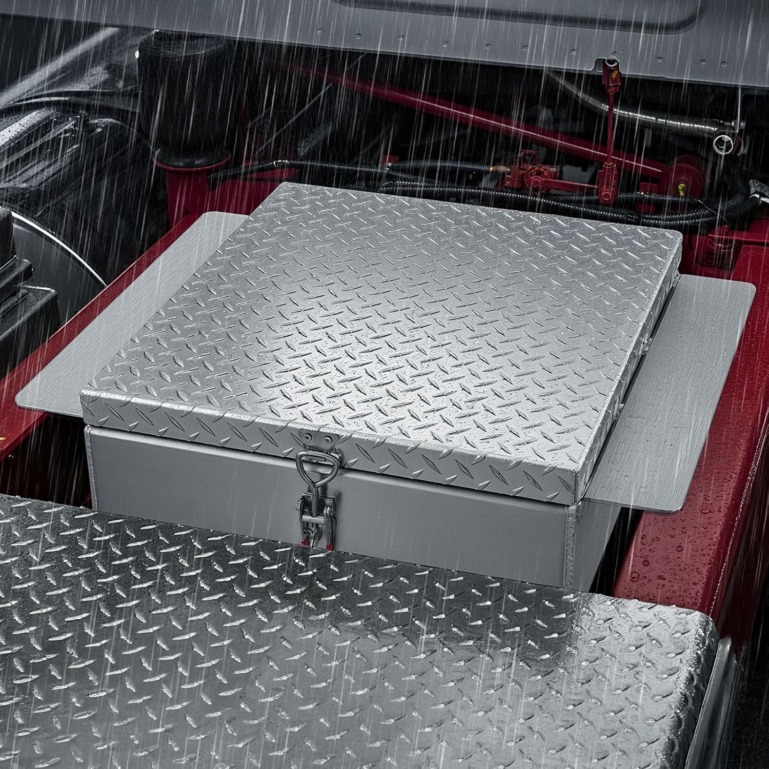 VEVOR Truck Bed Tool Box, Heavy Duty Aluminum Tool Box with Diamond Plate, Storage Toolbox Chest Organizer Supports up to 220 lbs, Ideal for Pickup, Truck Bed, RV, Trailer, 30.3 x 24 x 9 in, Silver