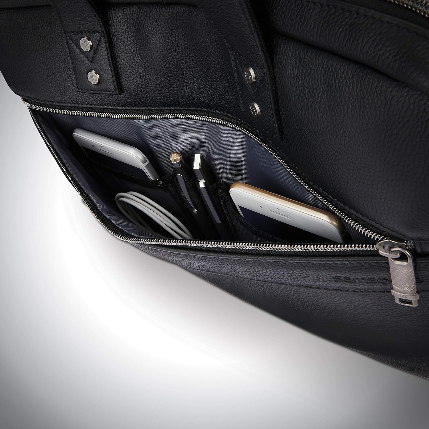 Samsonite Classic Leather Slim Brief, Black, One Size