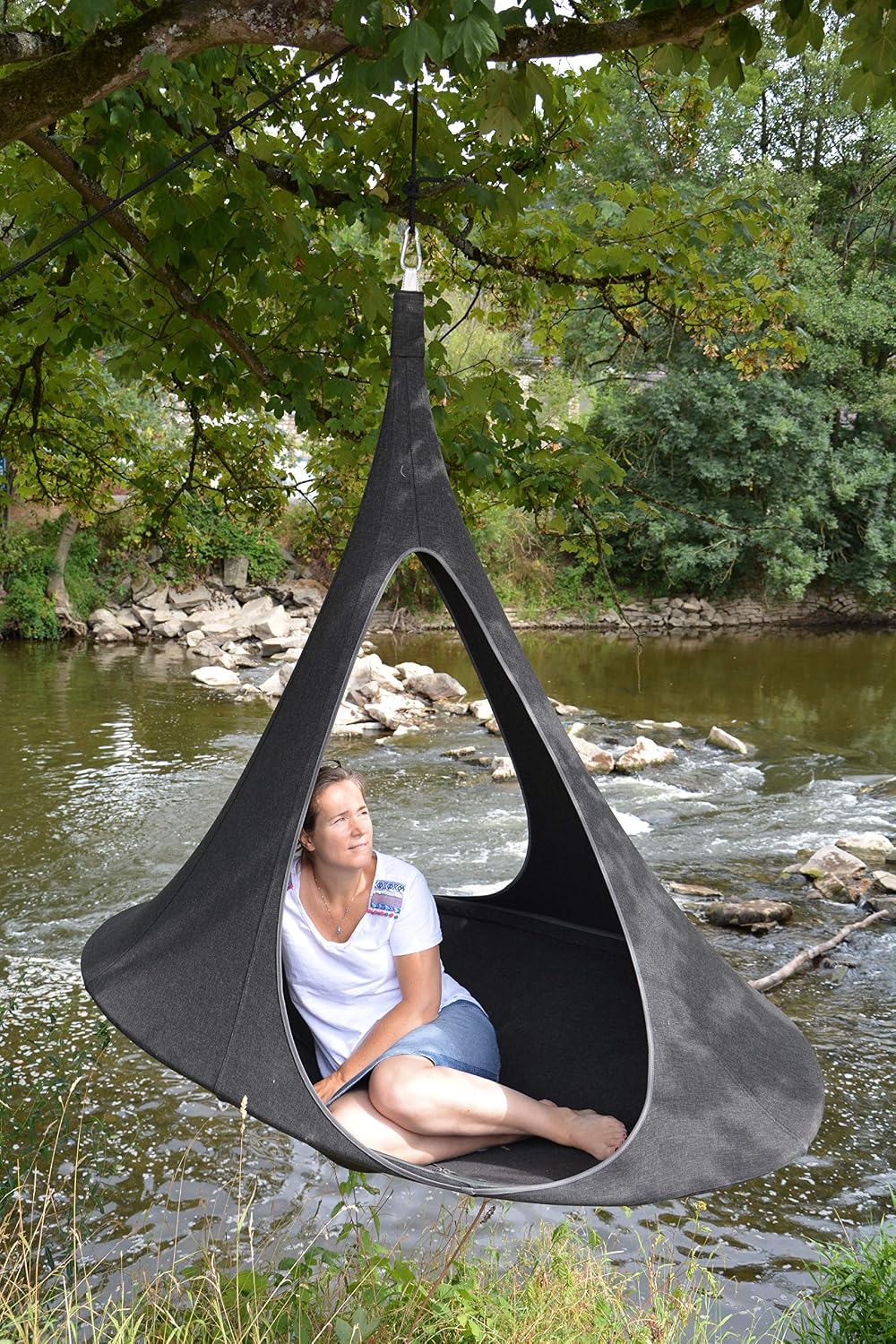 Vivere Cacoon Hanging Songo Chair- Indoor/Outdoor Olefin Canvas- 440 lb Capacity (Charcoal)