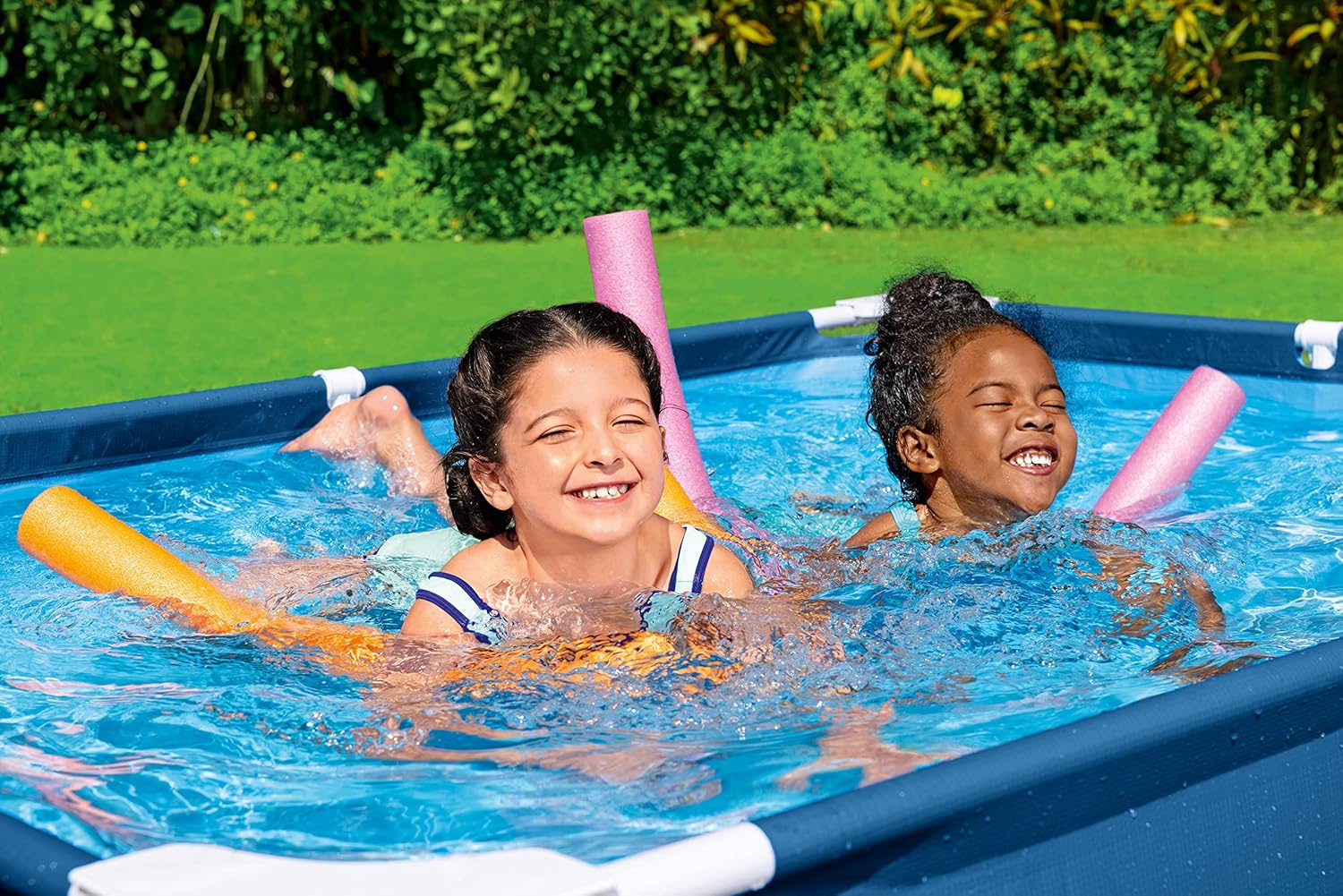 Bestway Steel Pro 2.6m x 1.7m x 61cm Rectangular Above Ground Pool