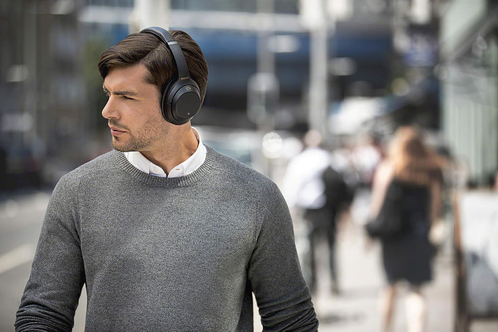 Sony WH1000XM3 Noise Cancelling Headphones, Wireless Bluetooth Over the Ear Headset – Black (2018 Version)